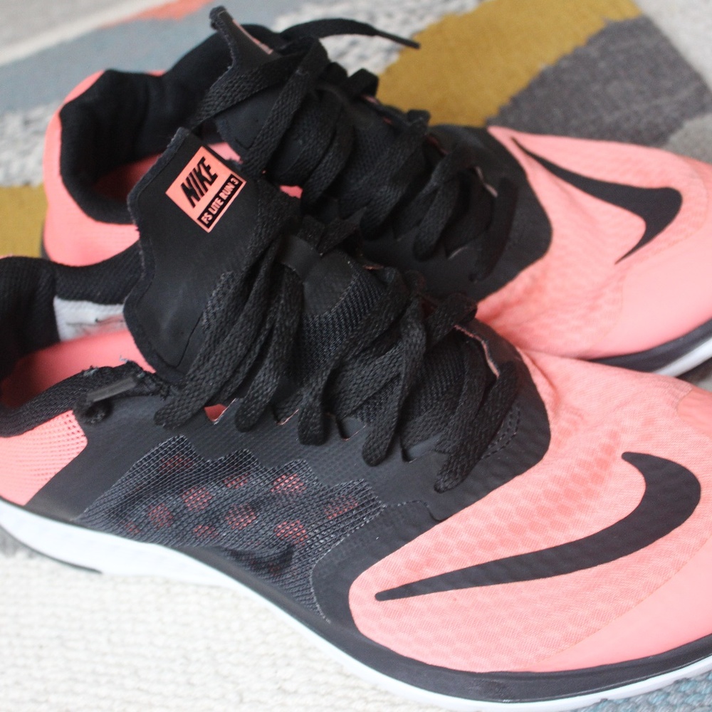 Nike Free Series Lite 3.0 - 9.5